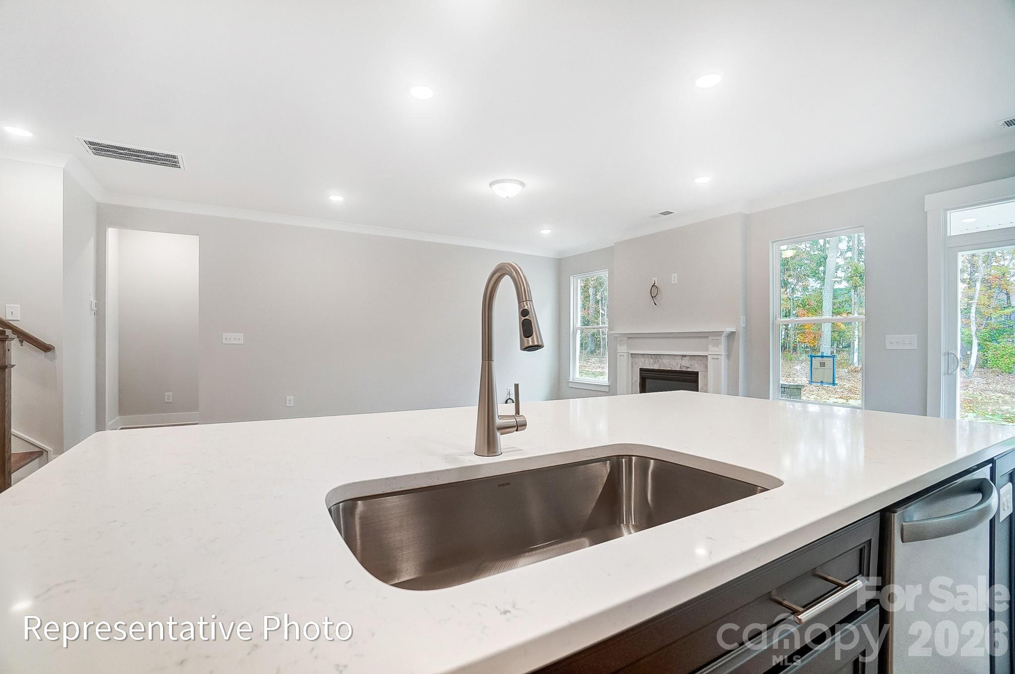 Founders Landing - Residential