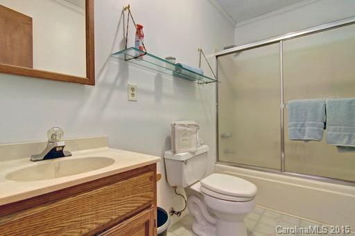 Lakeside Park - Residential Lease