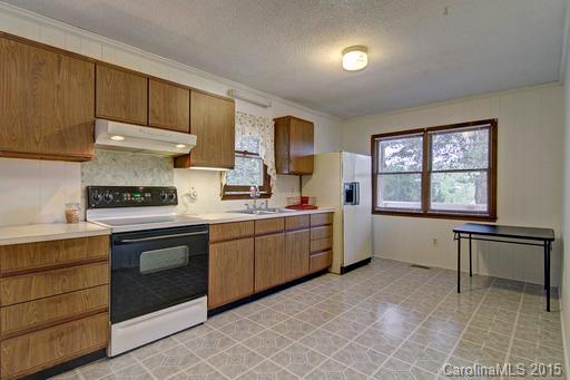 Lakeside Park - Residential Lease