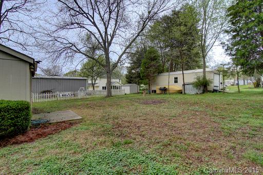 Lakeside Park - Residential Lease