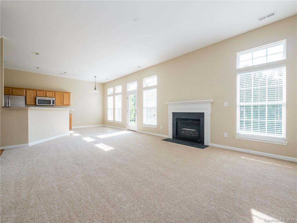 Autumn Cove at Lake Wylie - Residential