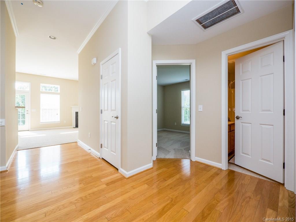 Autumn Cove at Lake Wylie - Residential