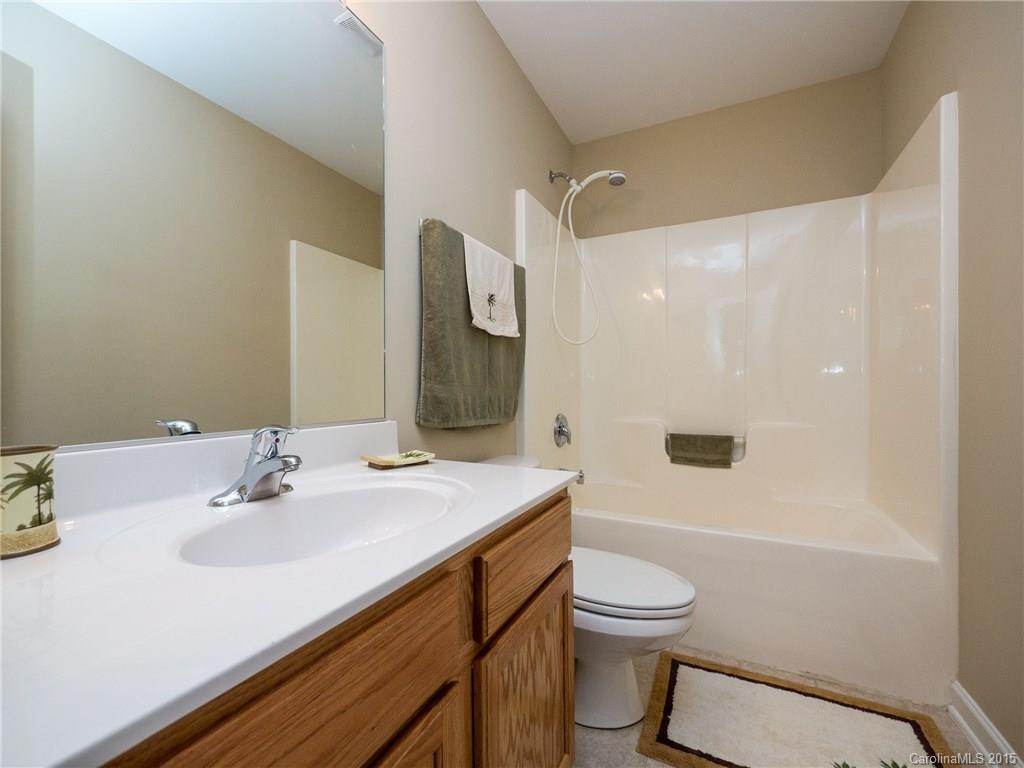 Autumn Cove at Lake Wylie - Residential