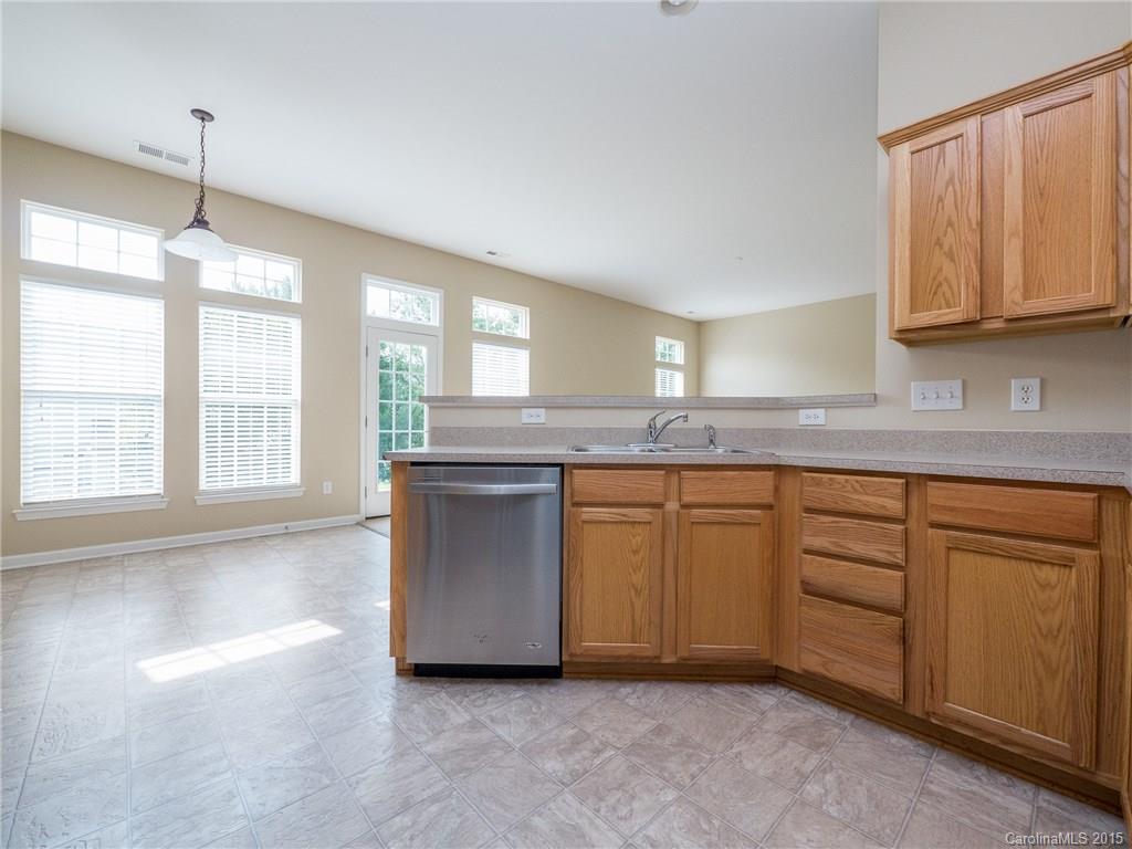 Autumn Cove at Lake Wylie - Residential