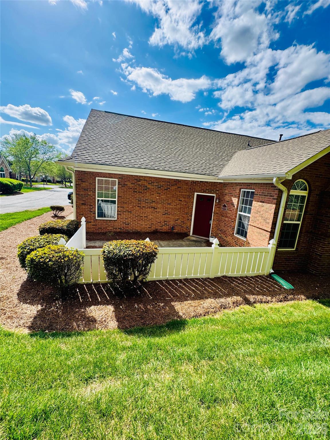 Trellis Pointe - Residential