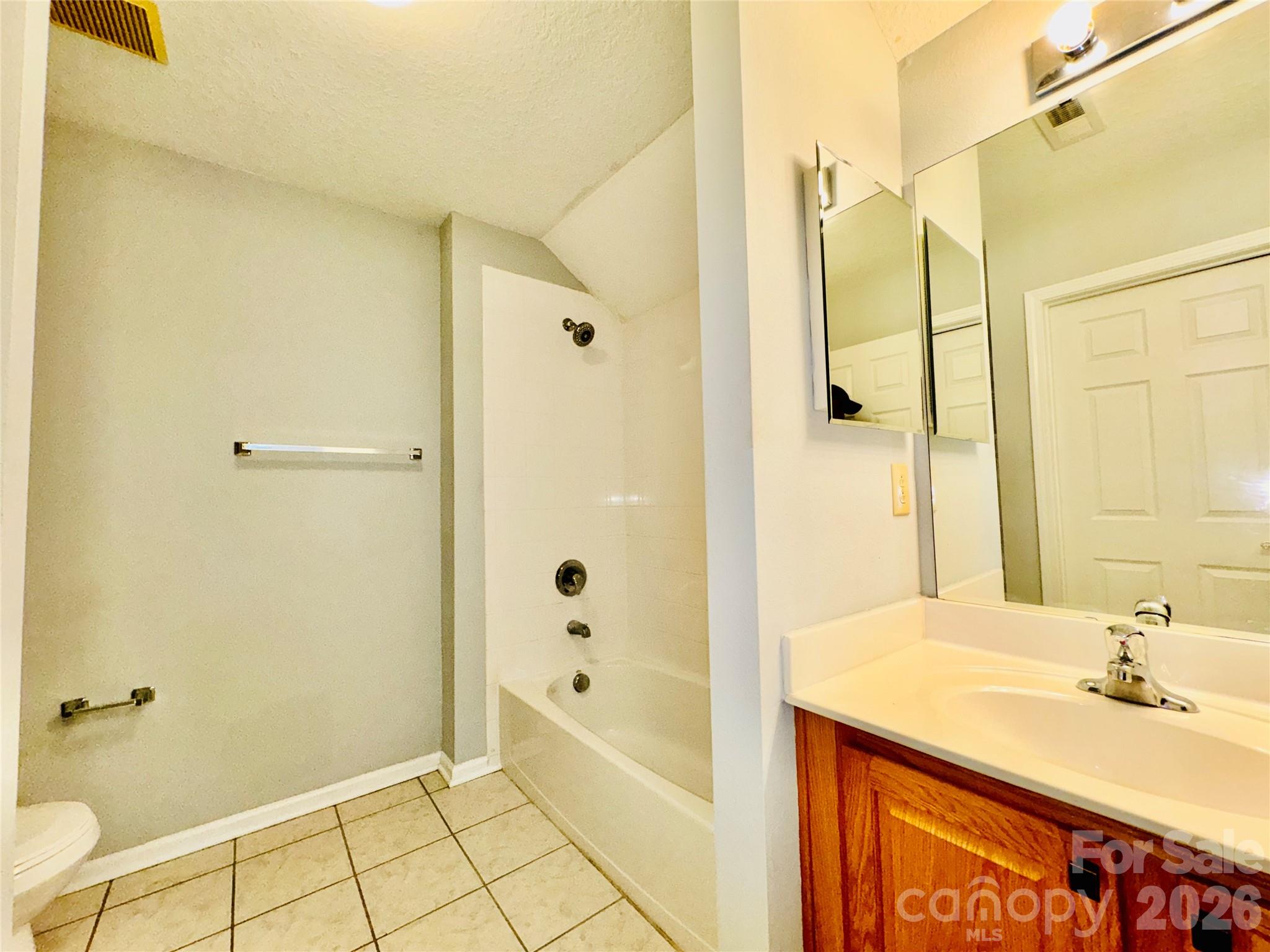 Trellis Pointe - Residential