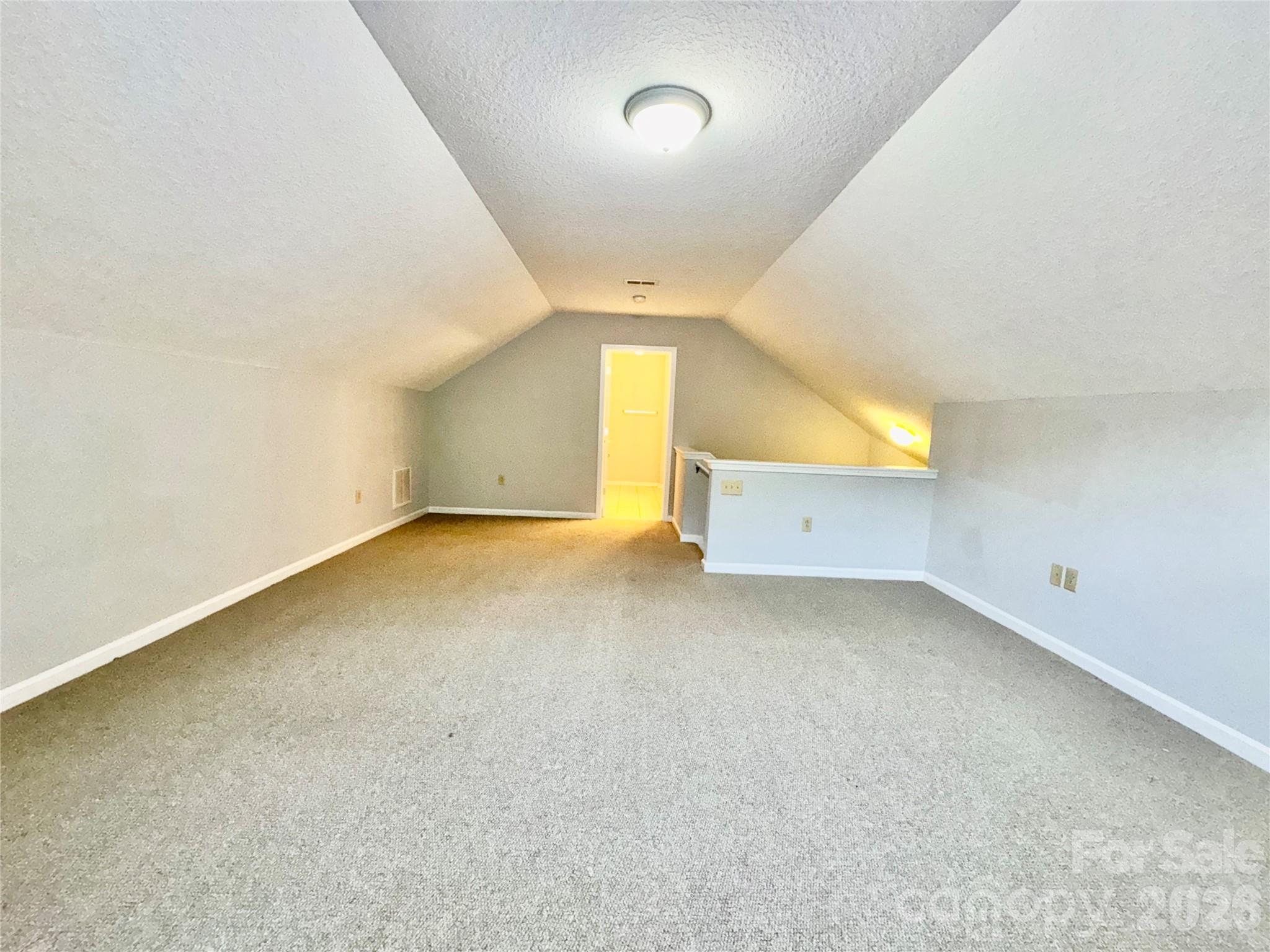 Trellis Pointe - Residential