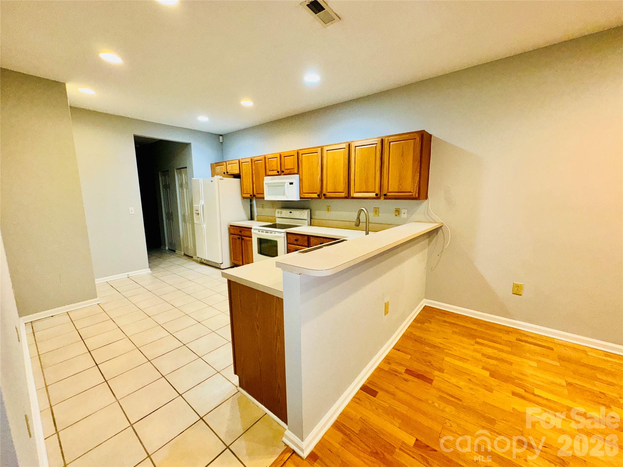 Trellis Pointe - Residential