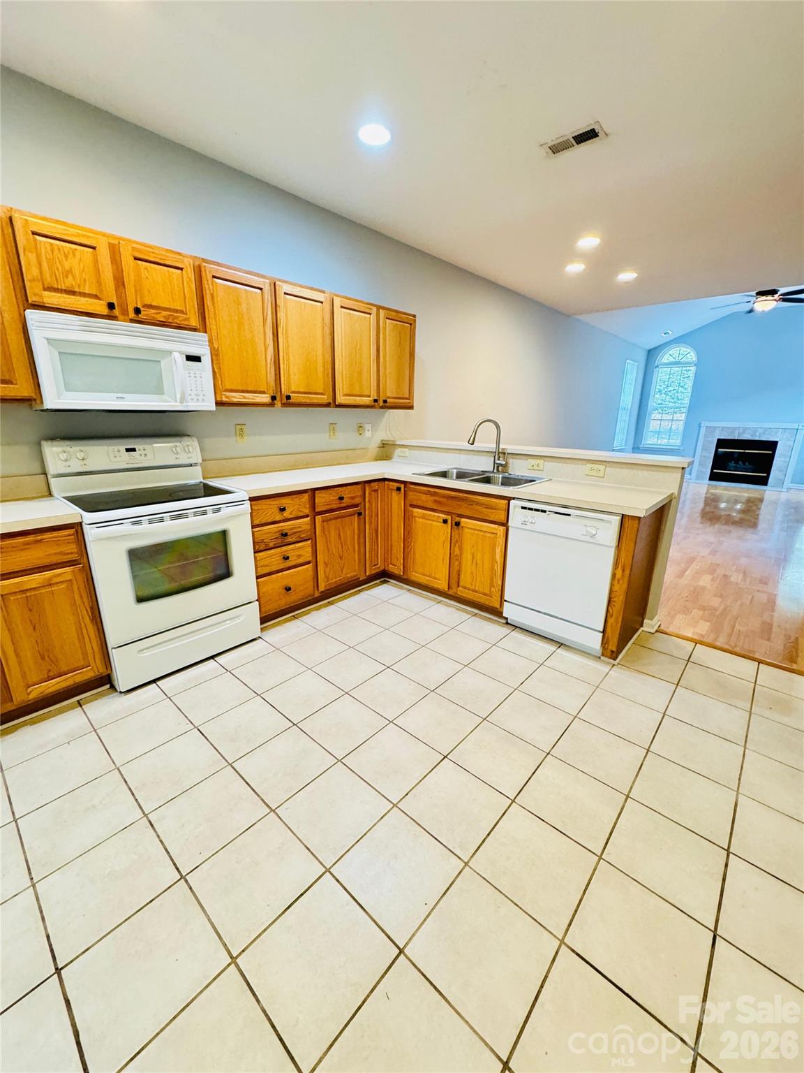 Trellis Pointe - Residential