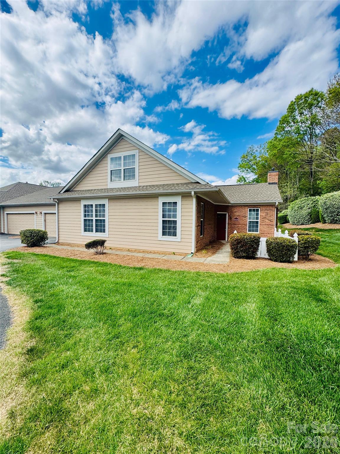 Trellis Pointe - Residential