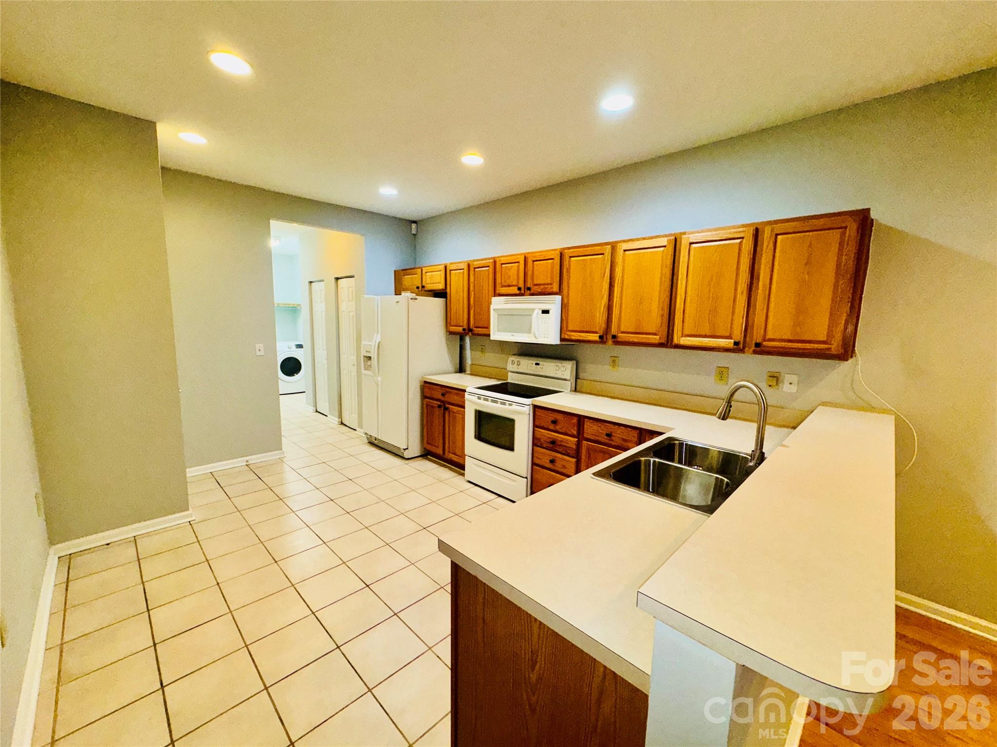 Trellis Pointe - Residential