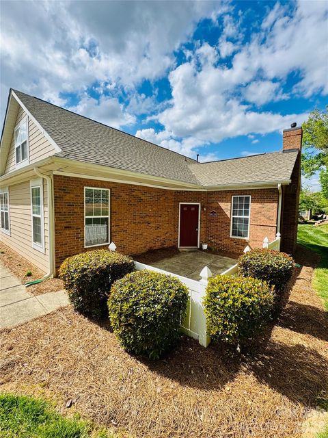 8035 Sultana Circle Charlotte NC 28227