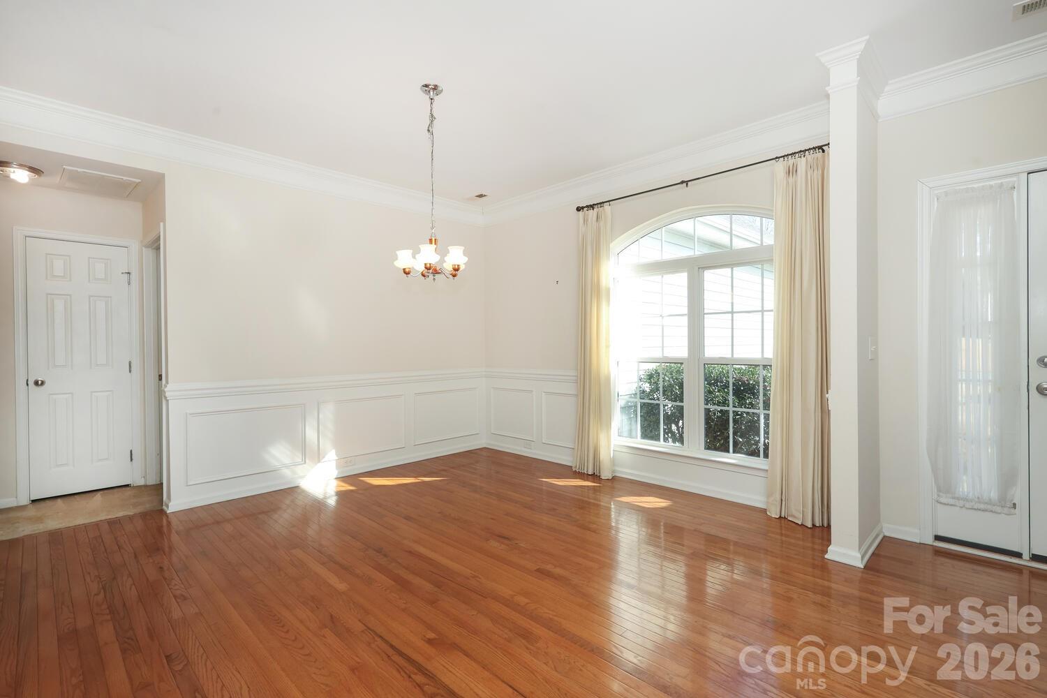 3025 Hiddenbrook Way