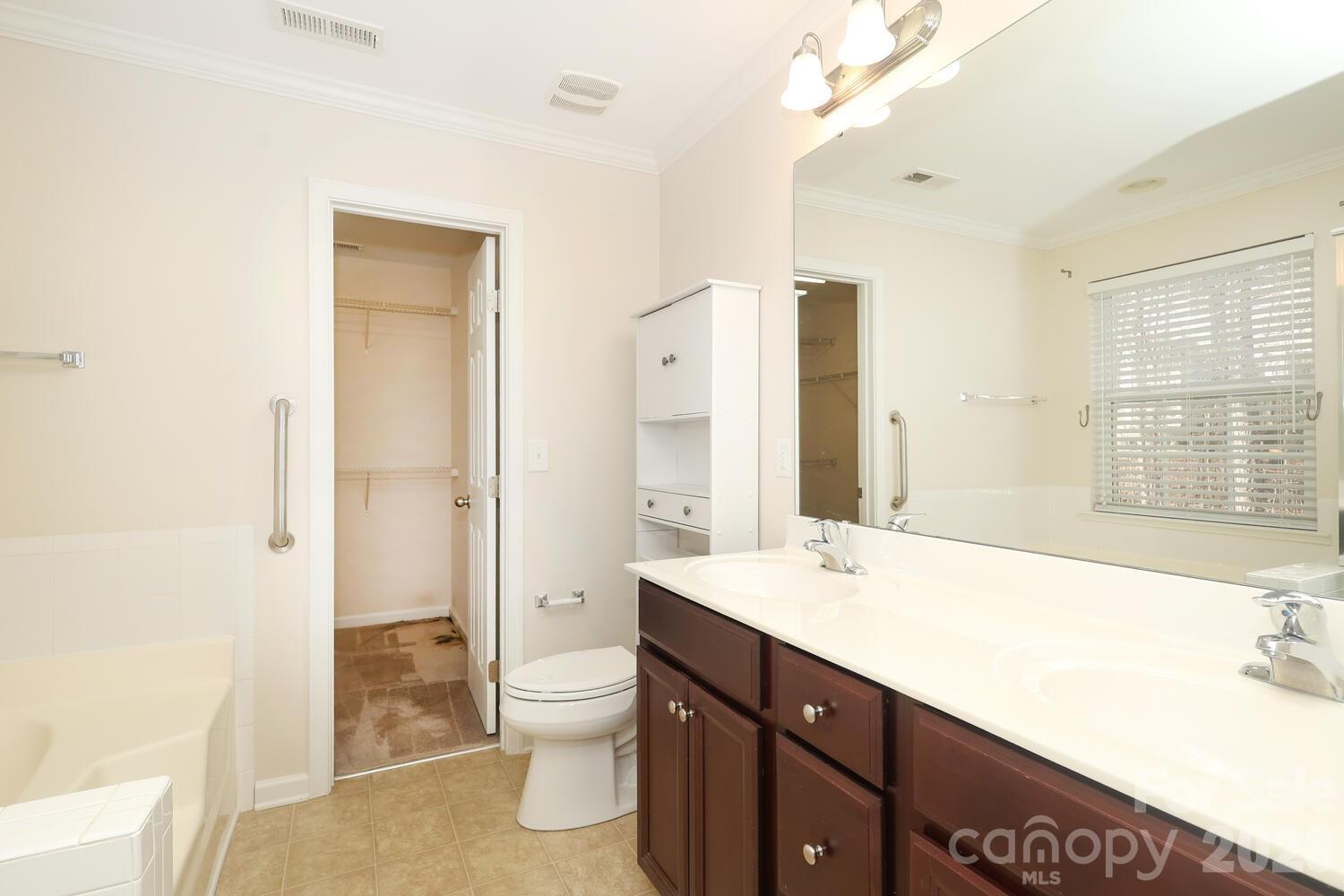 Heritage Hall - Residential