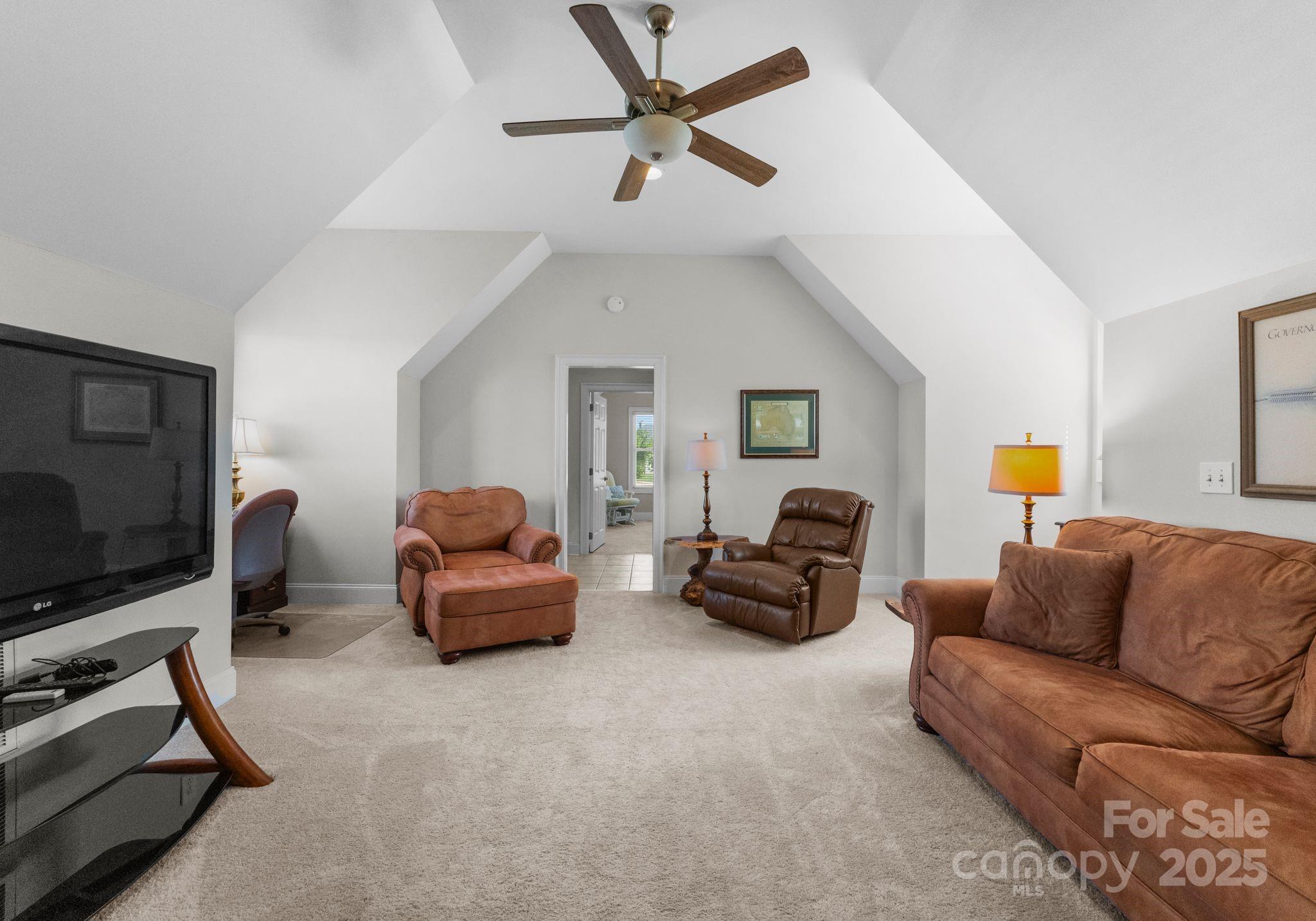 Governors Island - Residential