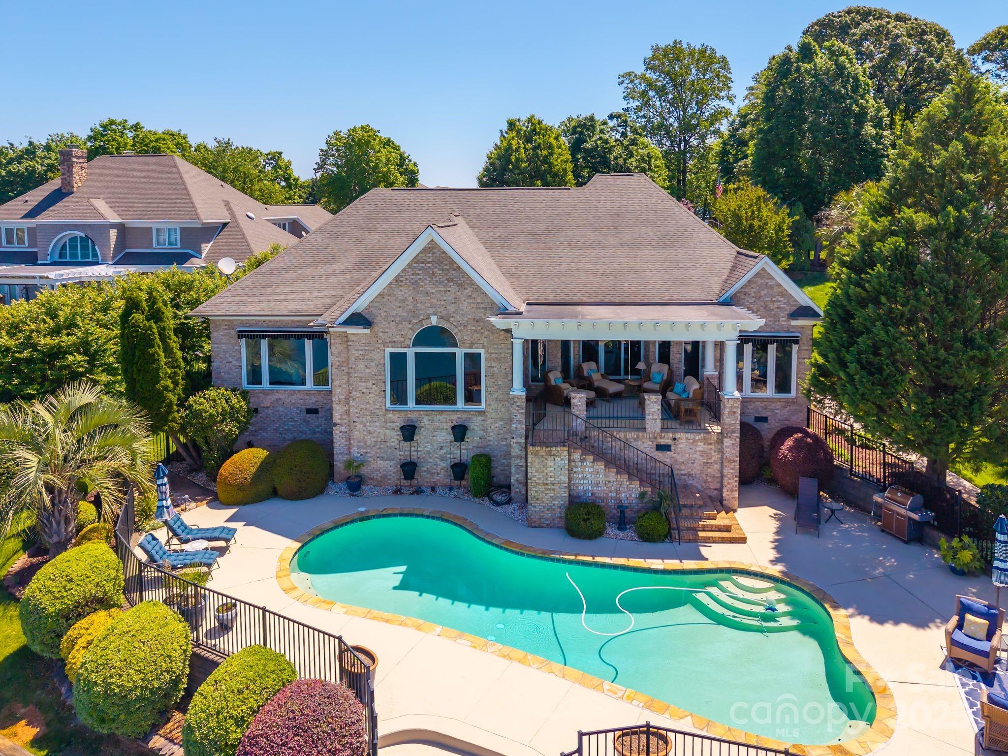 Governors Island - Residential