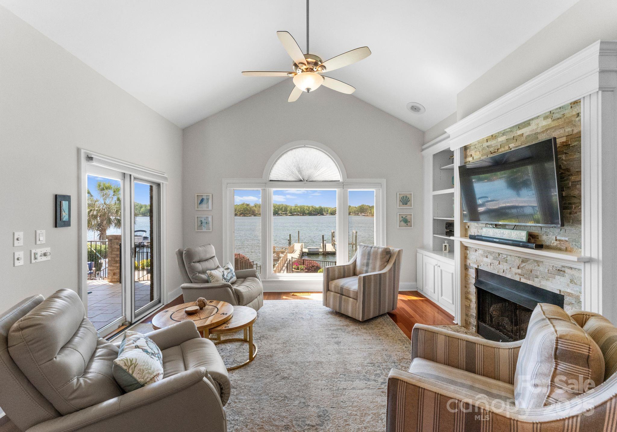 Governors Island - Residential