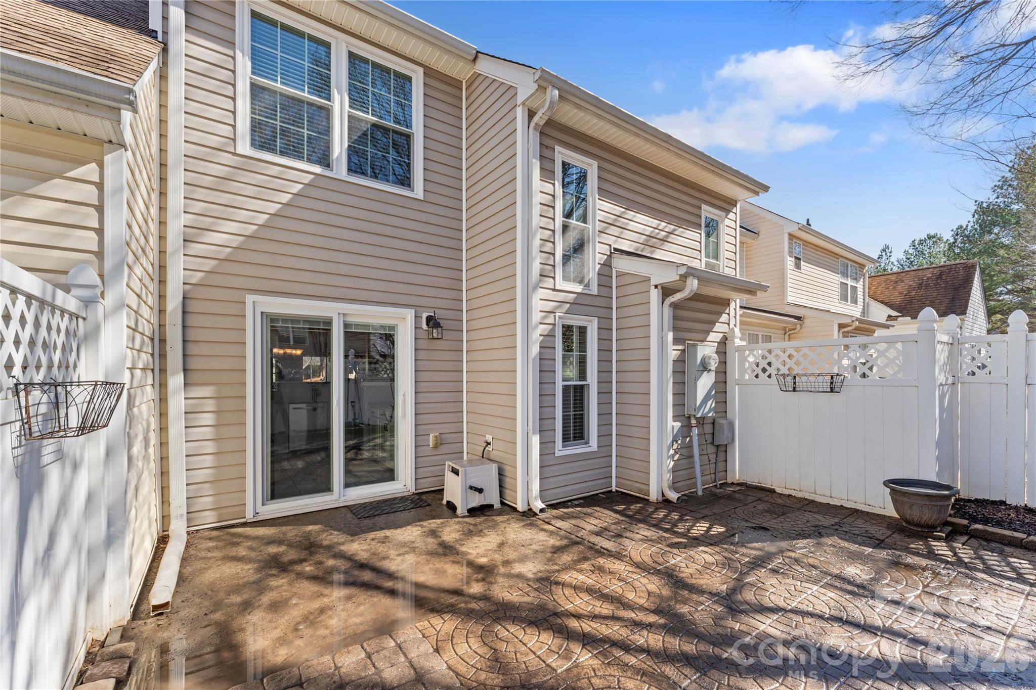 11138 Saintsbury Place