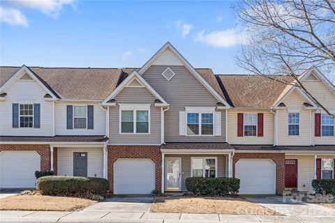 11138 Saintsbury Place Charlotte NC 28270