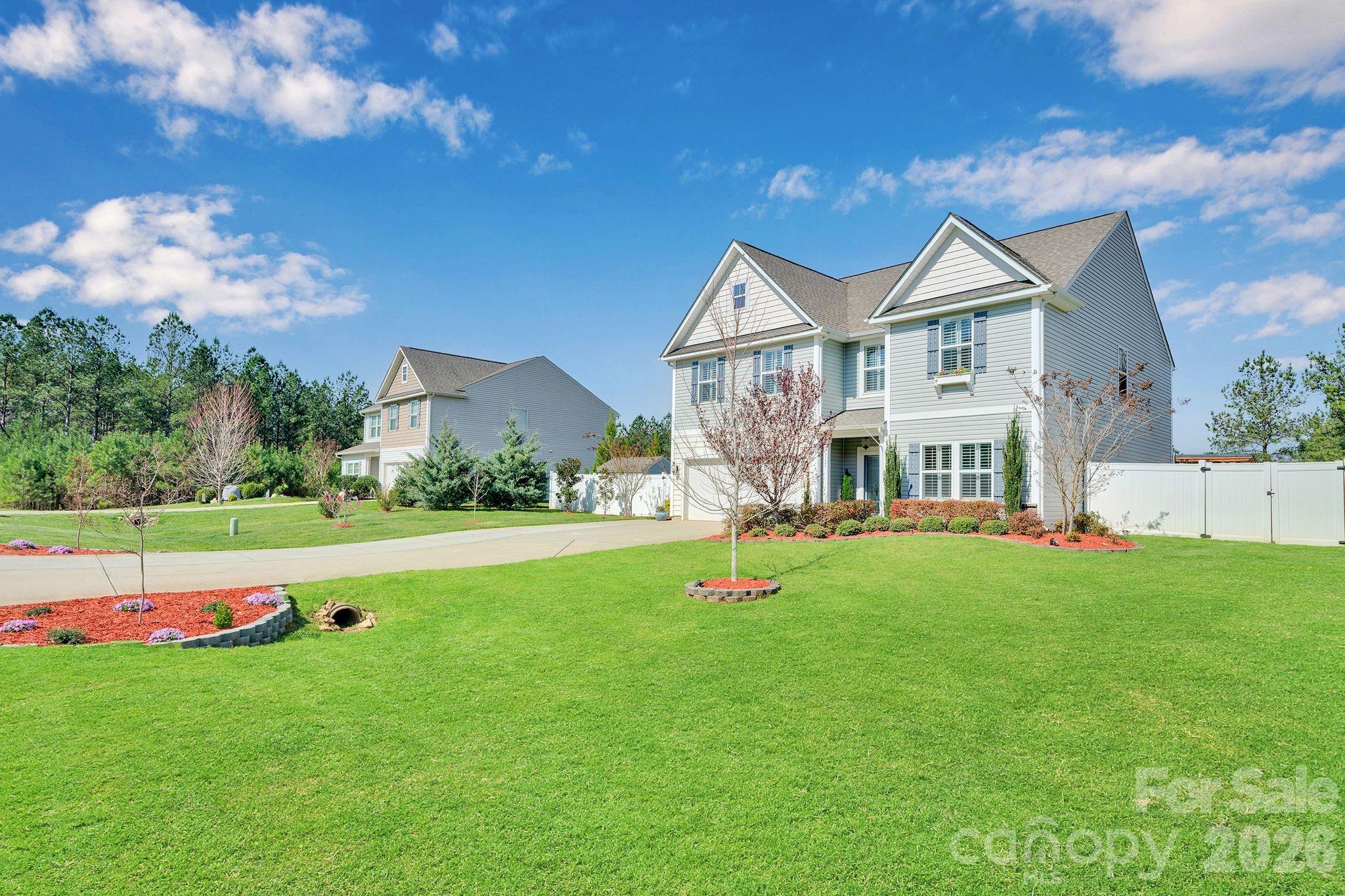 Conservancy at Waxhaw Creek - Residential