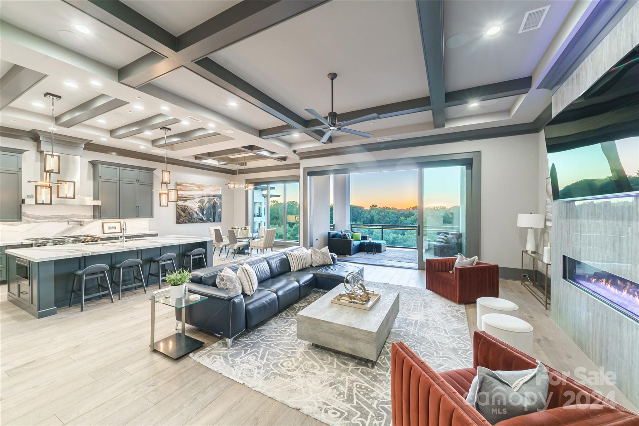 Cornelius, North Carolina 28031, United States, 3 Bedrooms Bedrooms, ,4 BathroomsBathrooms,Residential,Under Contract,39170