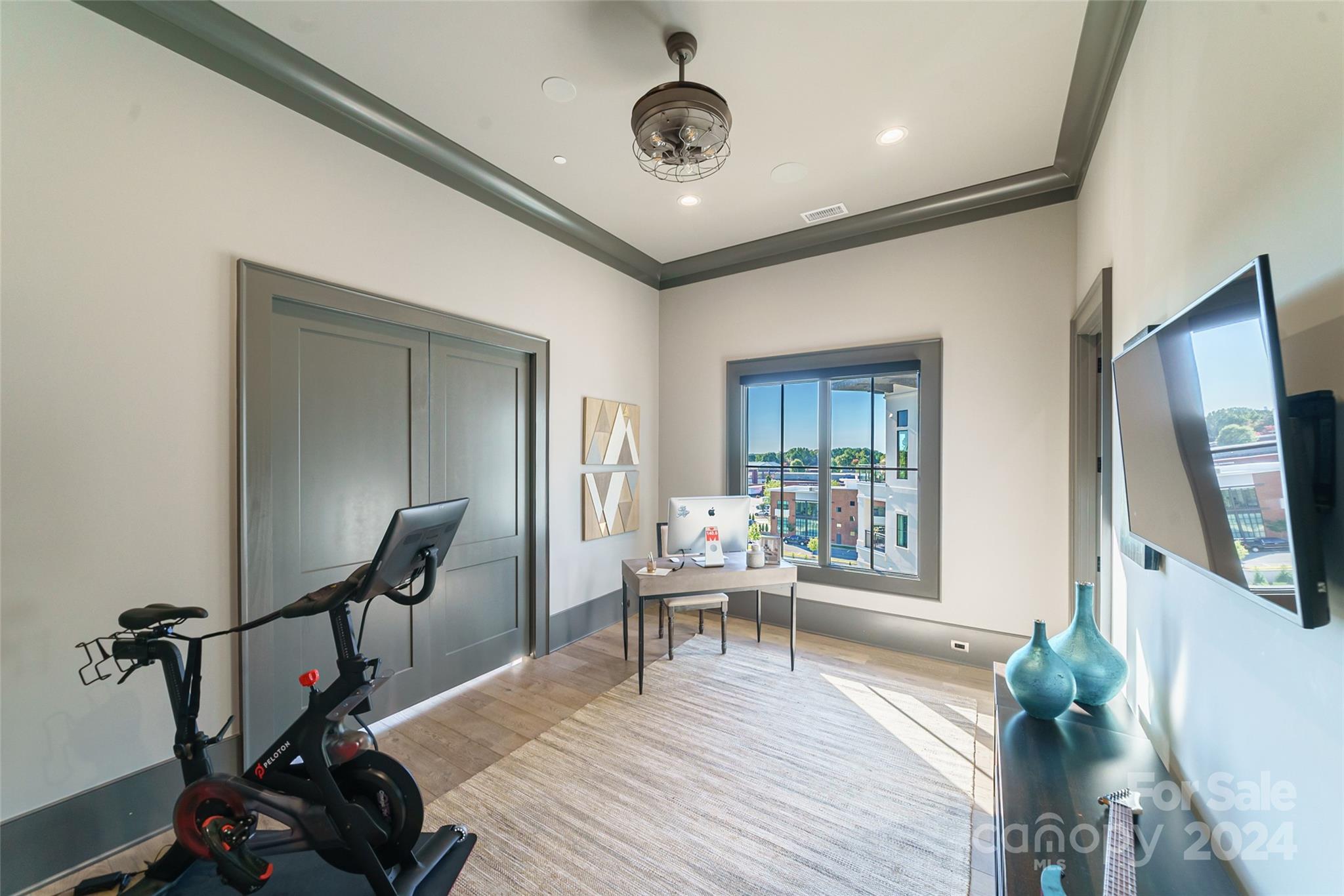 Cornelius, North Carolina 28031, United States, 3 Bedrooms Bedrooms, ,4 BathroomsBathrooms,Residential,Under Contract,39170