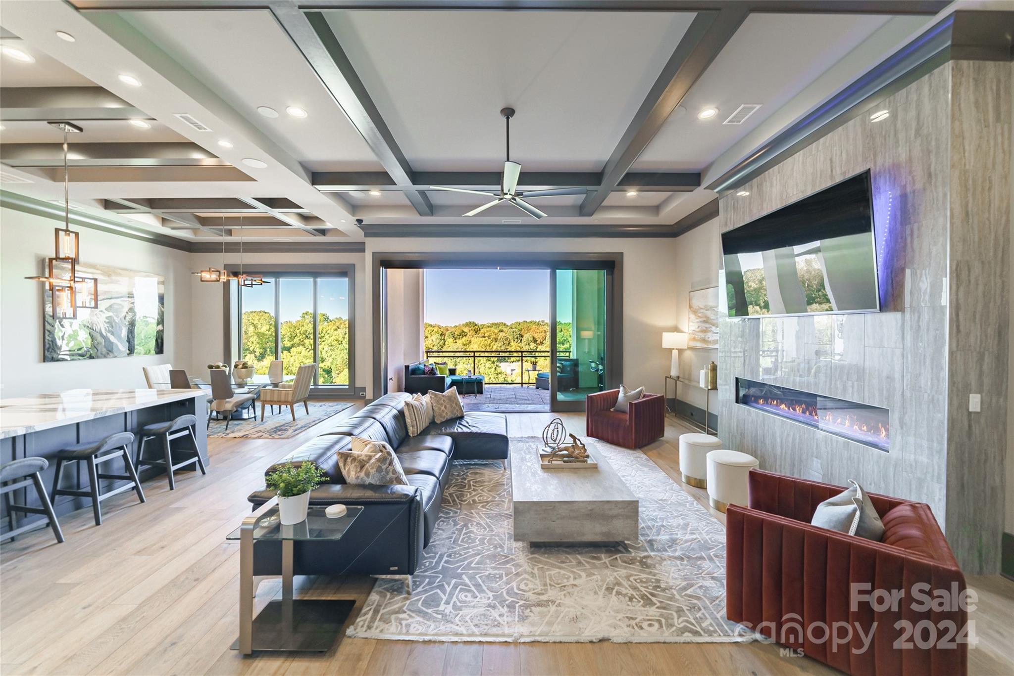 Cornelius, North Carolina 28031, United States, 3 Bedrooms Bedrooms, ,4 BathroomsBathrooms,Residential,Under Contract,39170