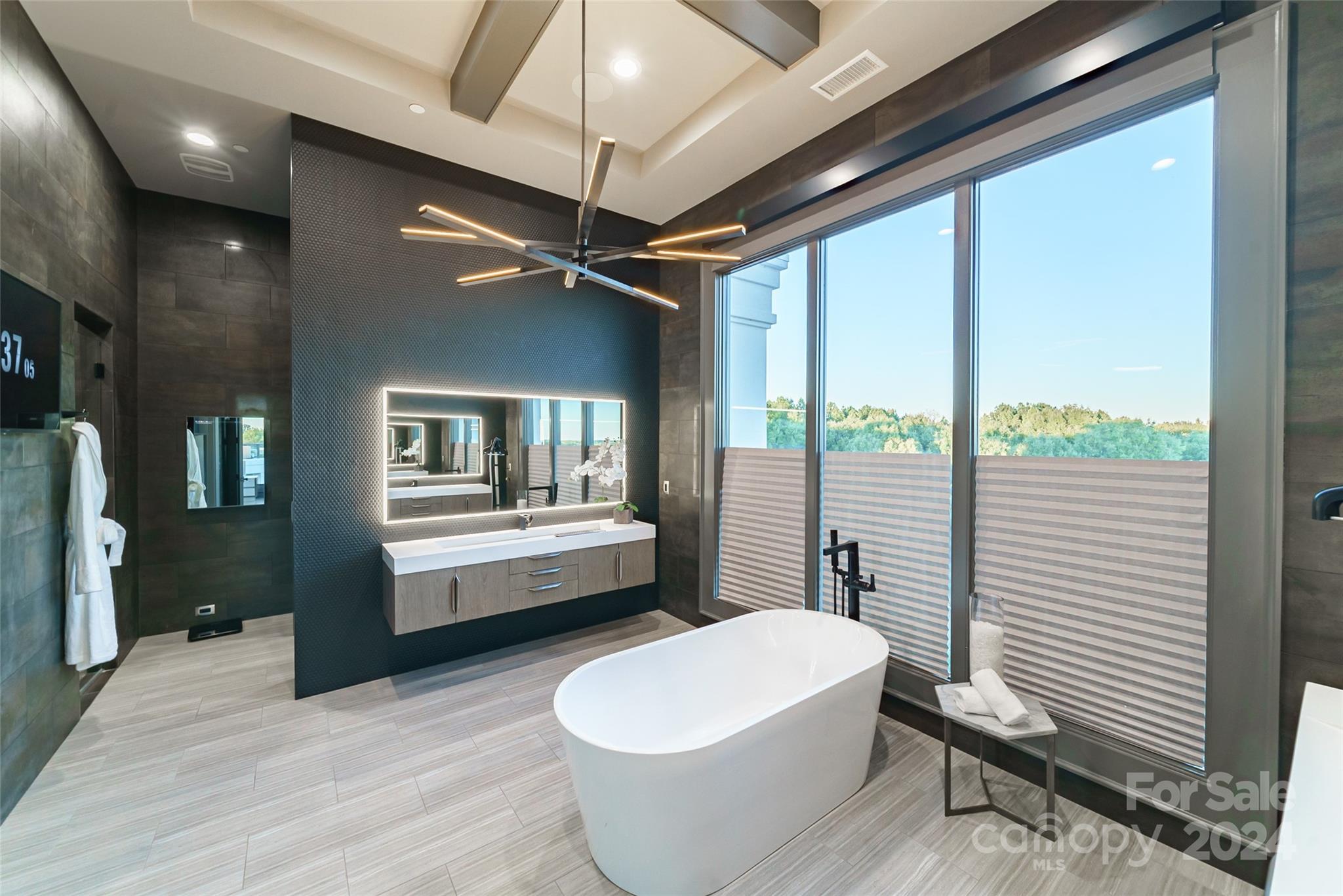 Cornelius, North Carolina 28031, United States, 3 Bedrooms Bedrooms, ,4 BathroomsBathrooms,Residential,Under Contract,39170