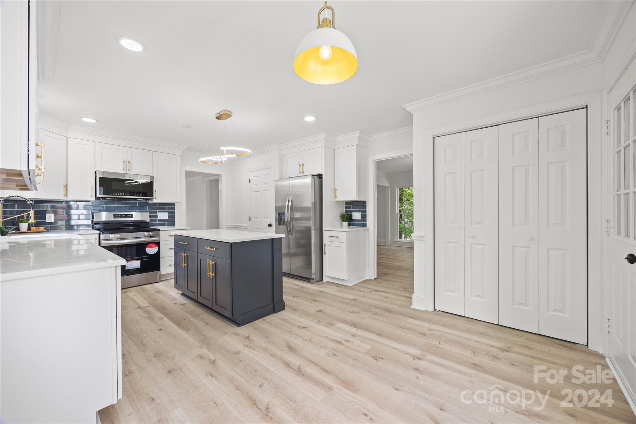 Devonshire - Residential