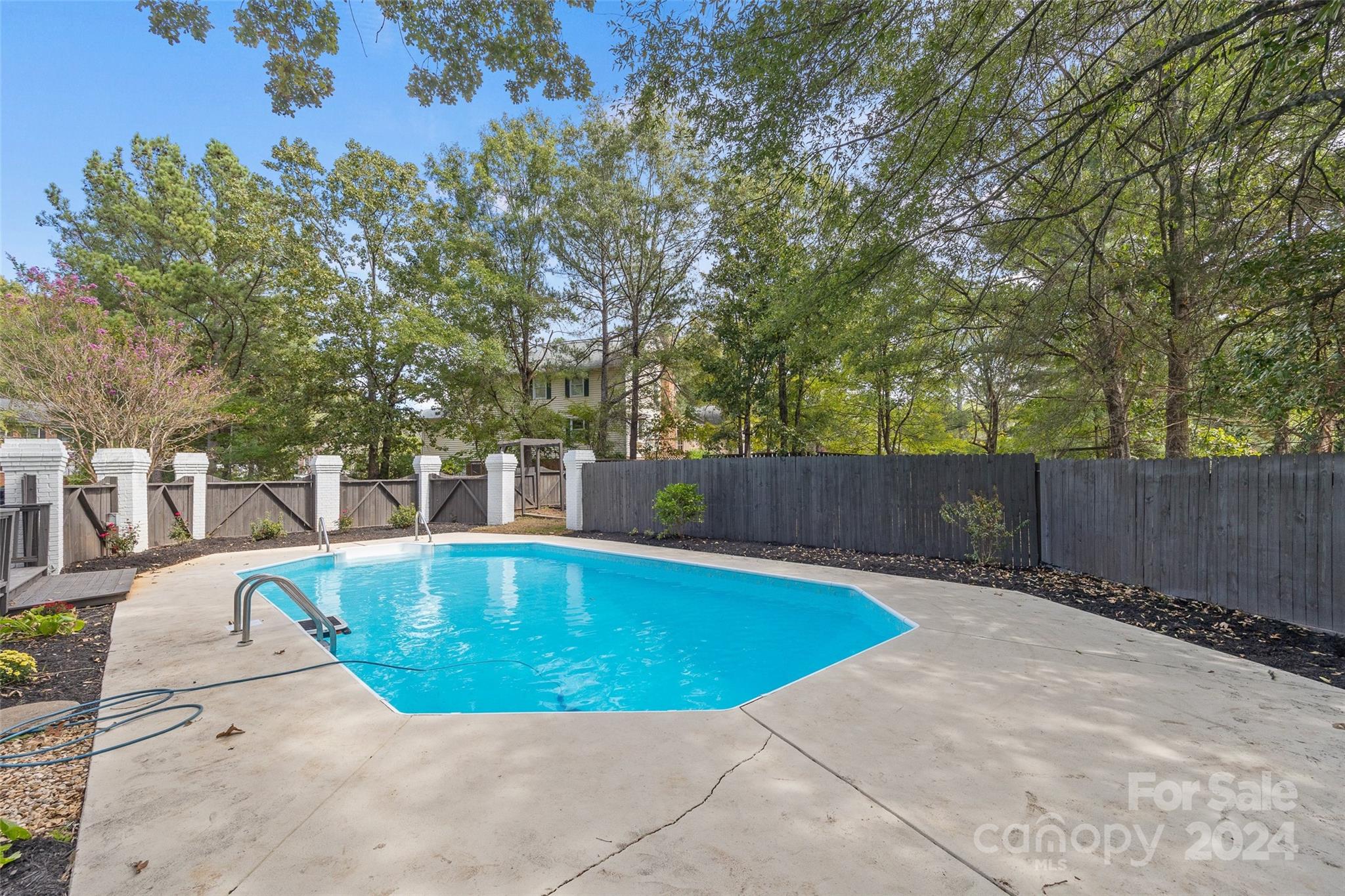 Devonshire - Residential