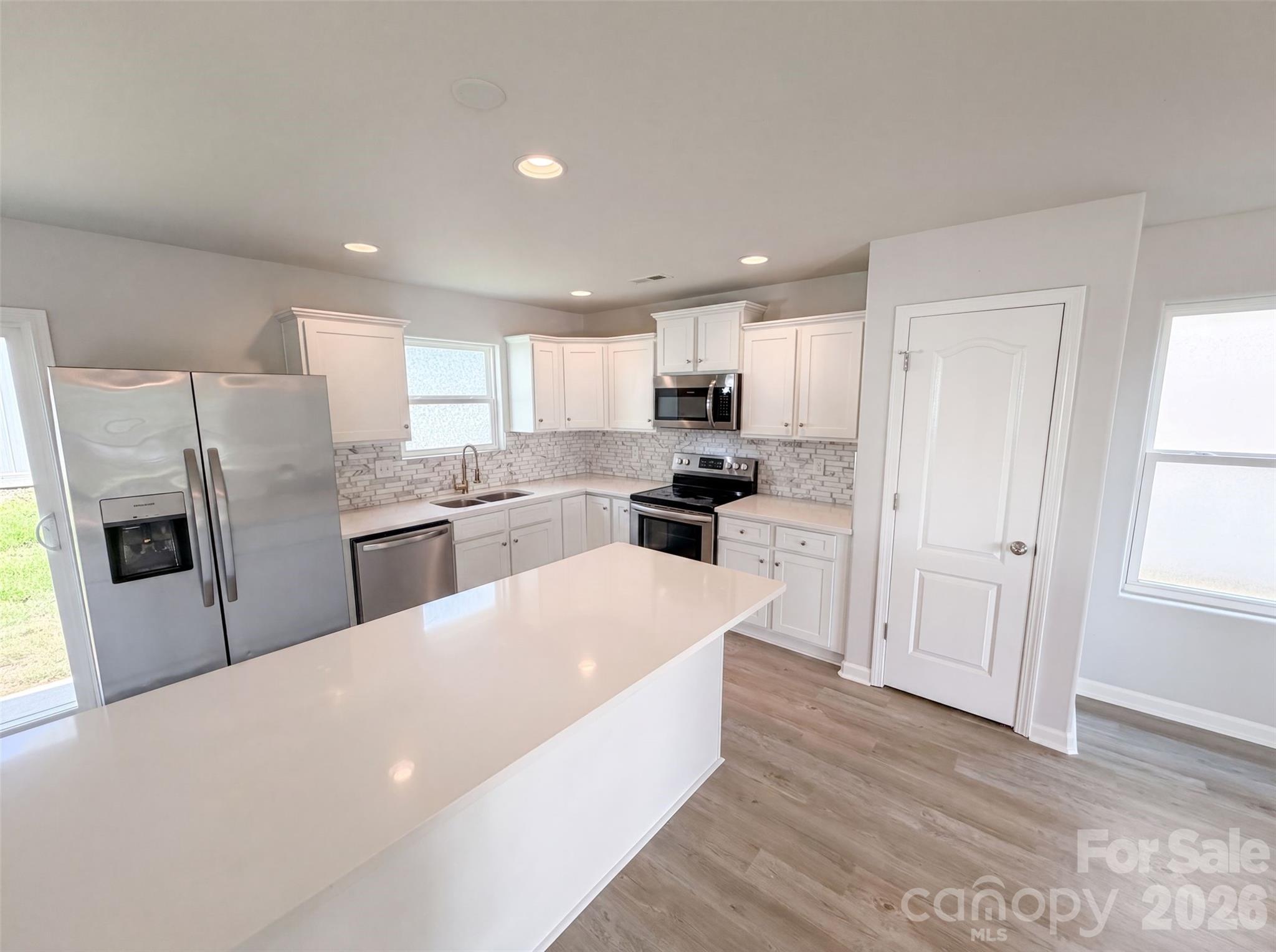 8222 Gabon Court