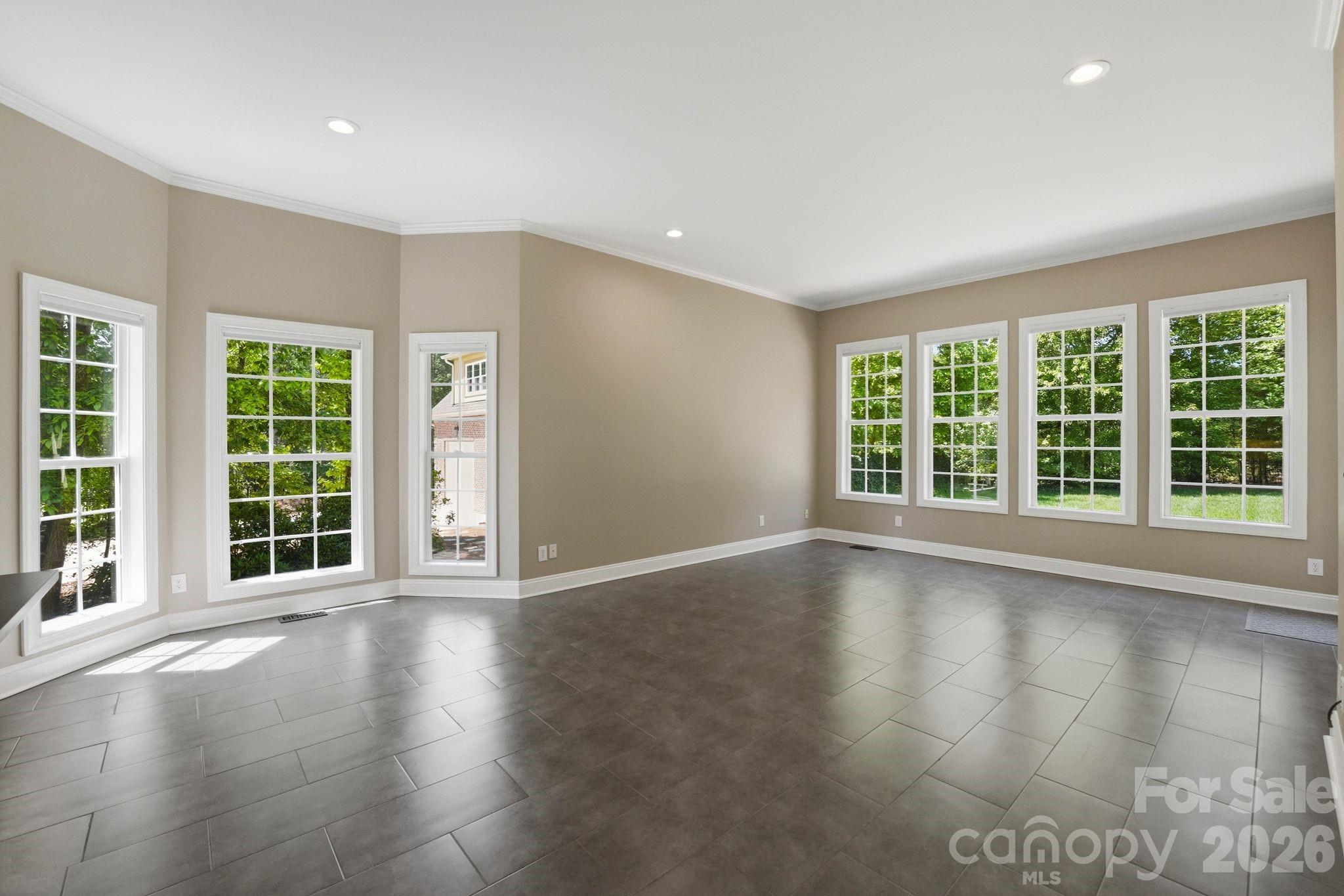 Lakepointe North - Residential