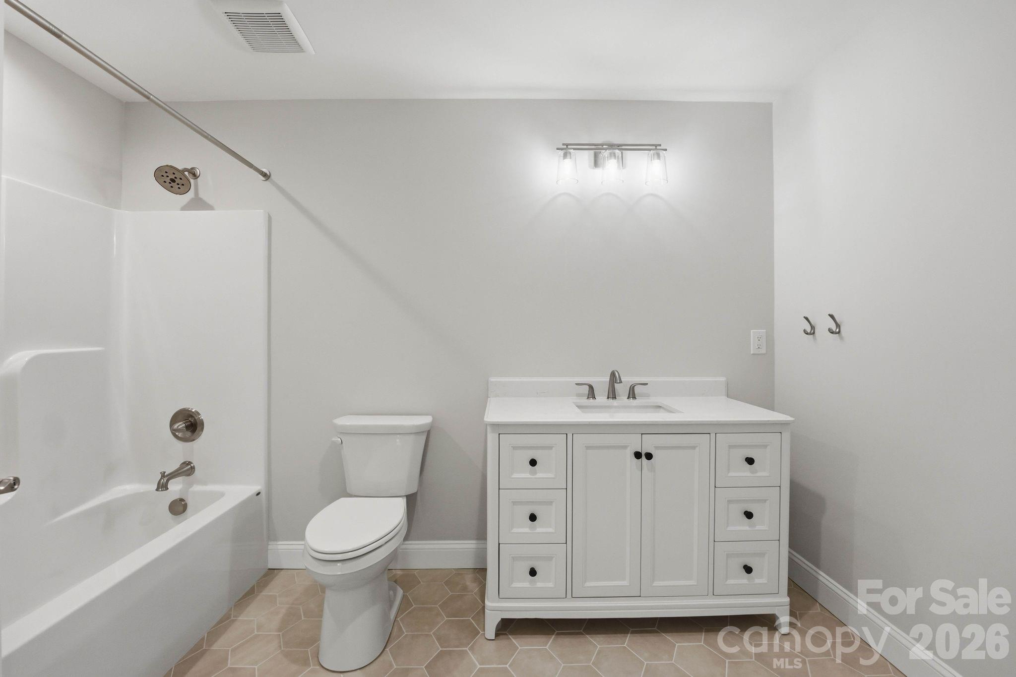 Lakepointe North - Residential