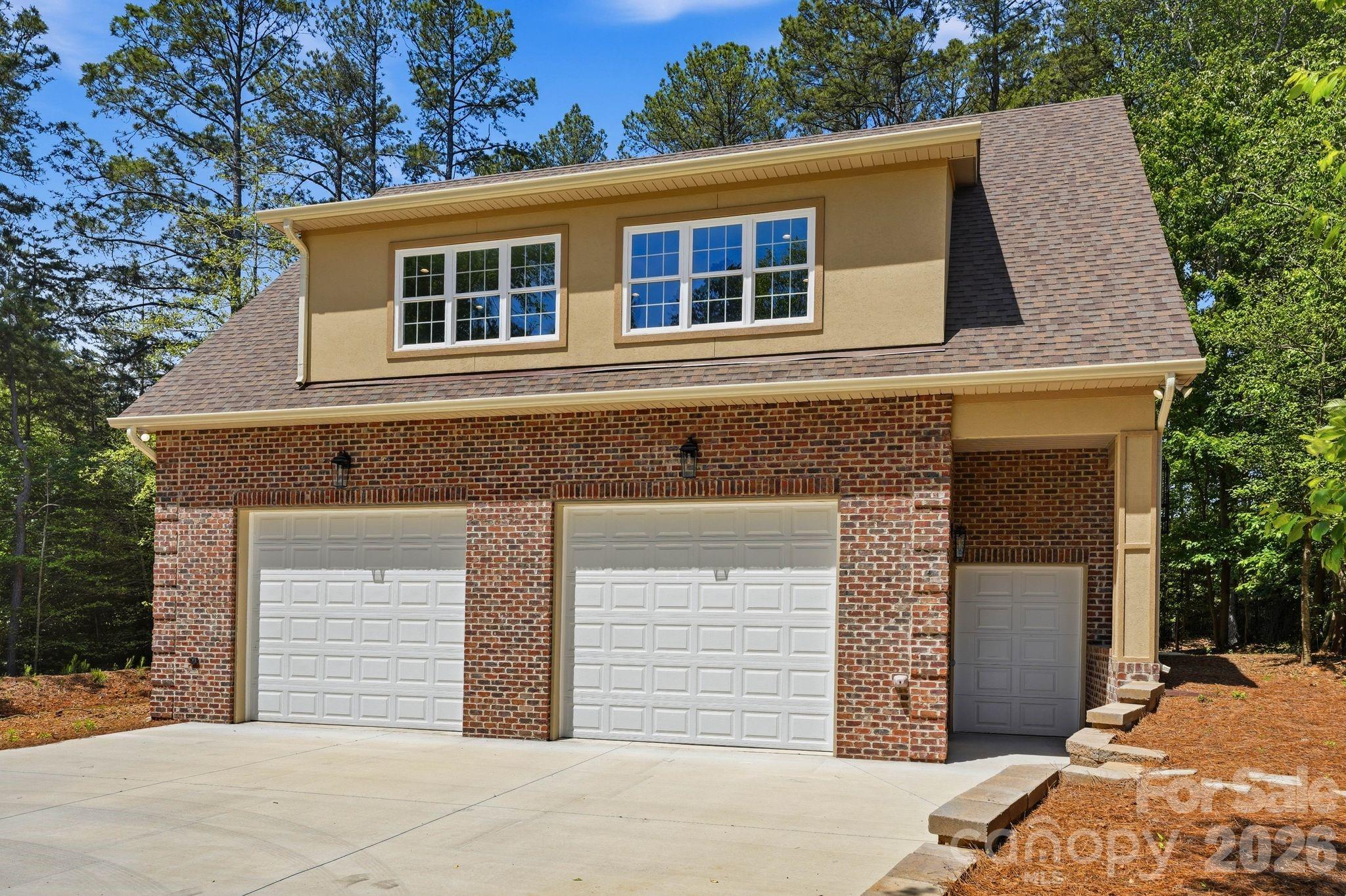 Lakepointe North - Residential