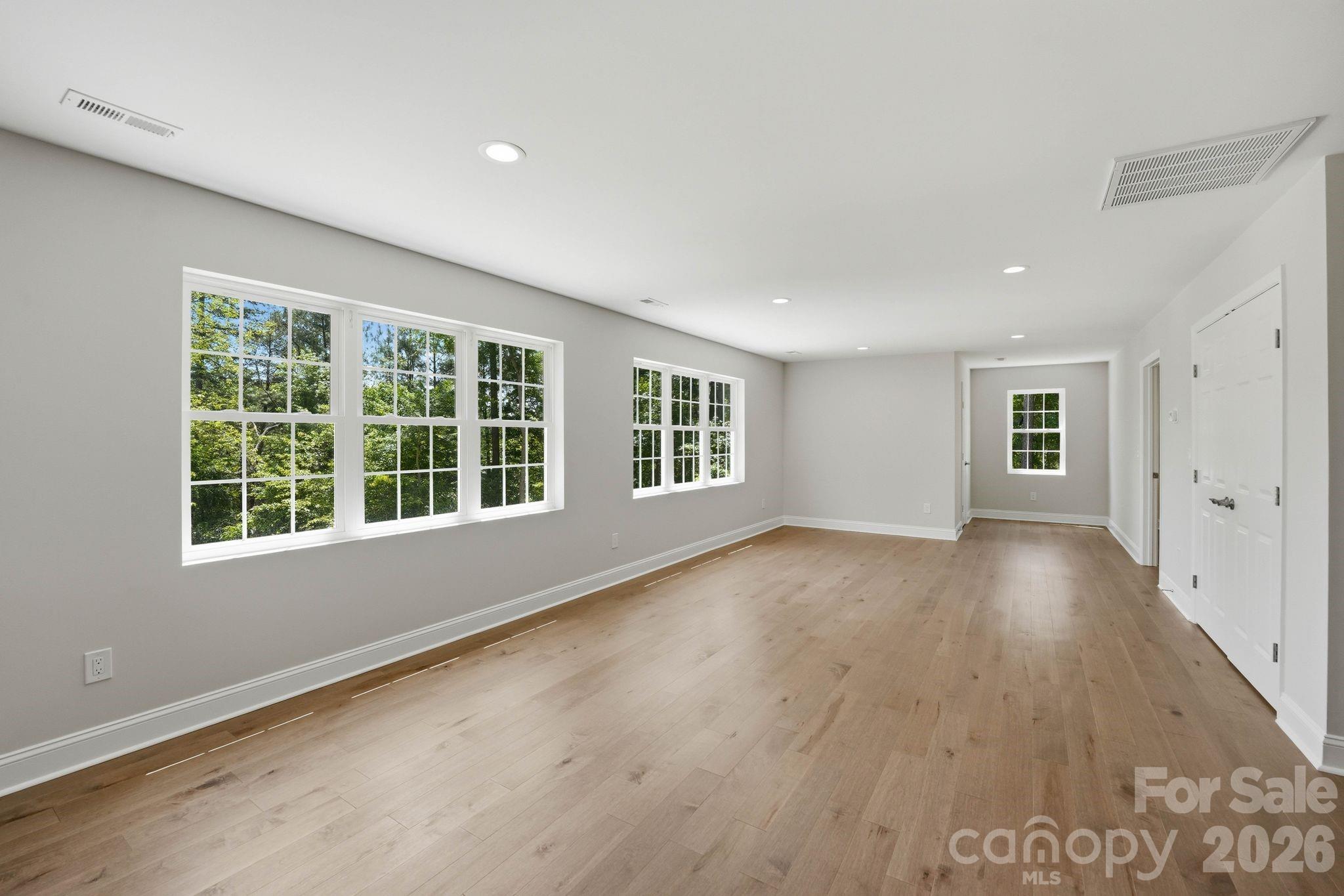 Lakepointe North - Residential