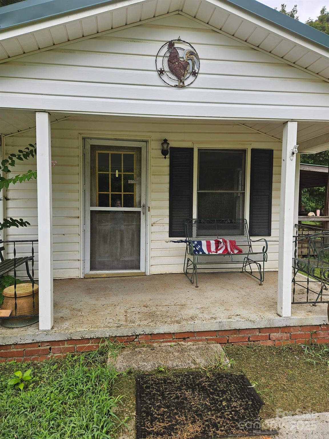 1350 Edgefield Road