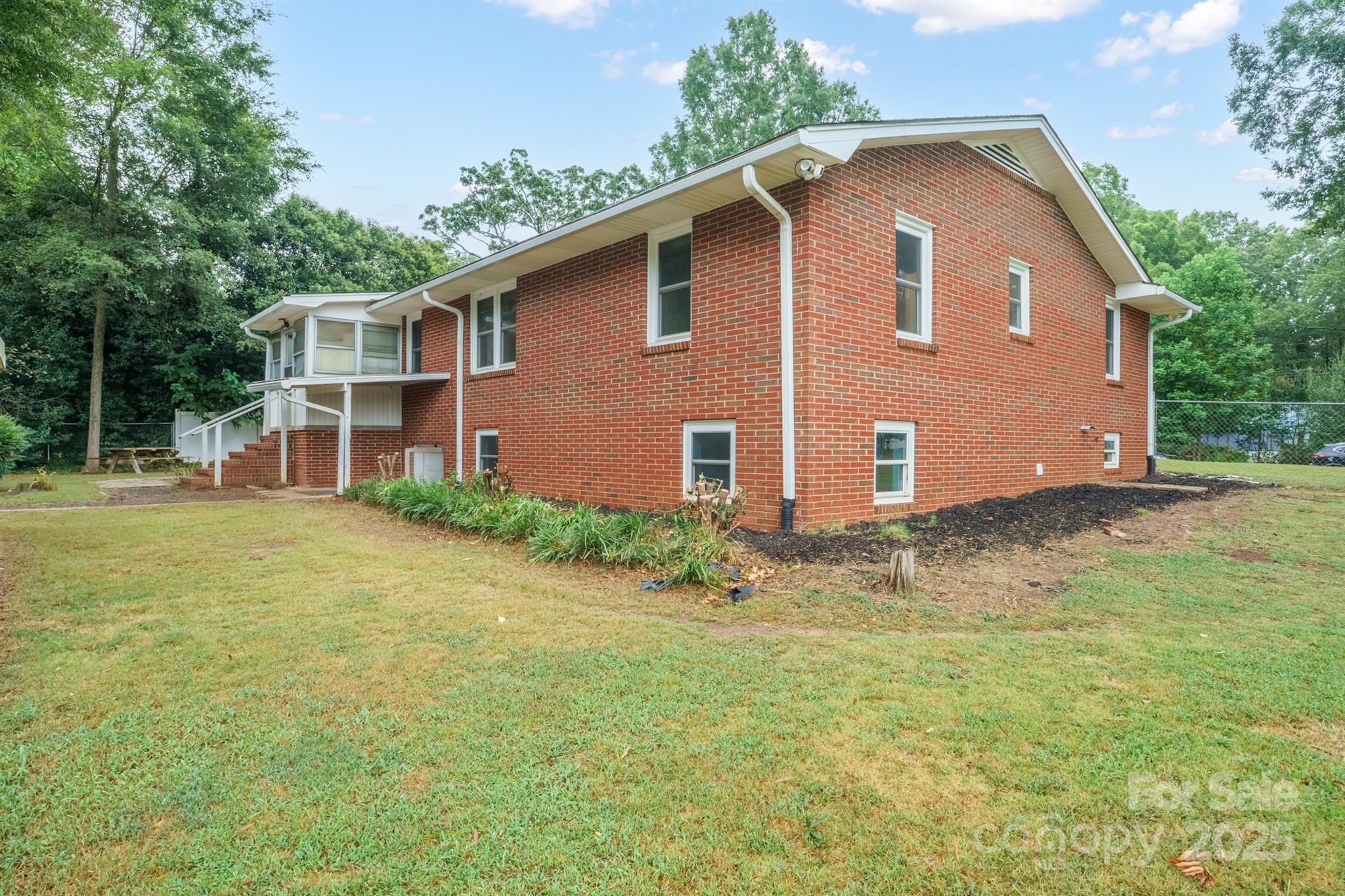 152 Phifer Avenue NW