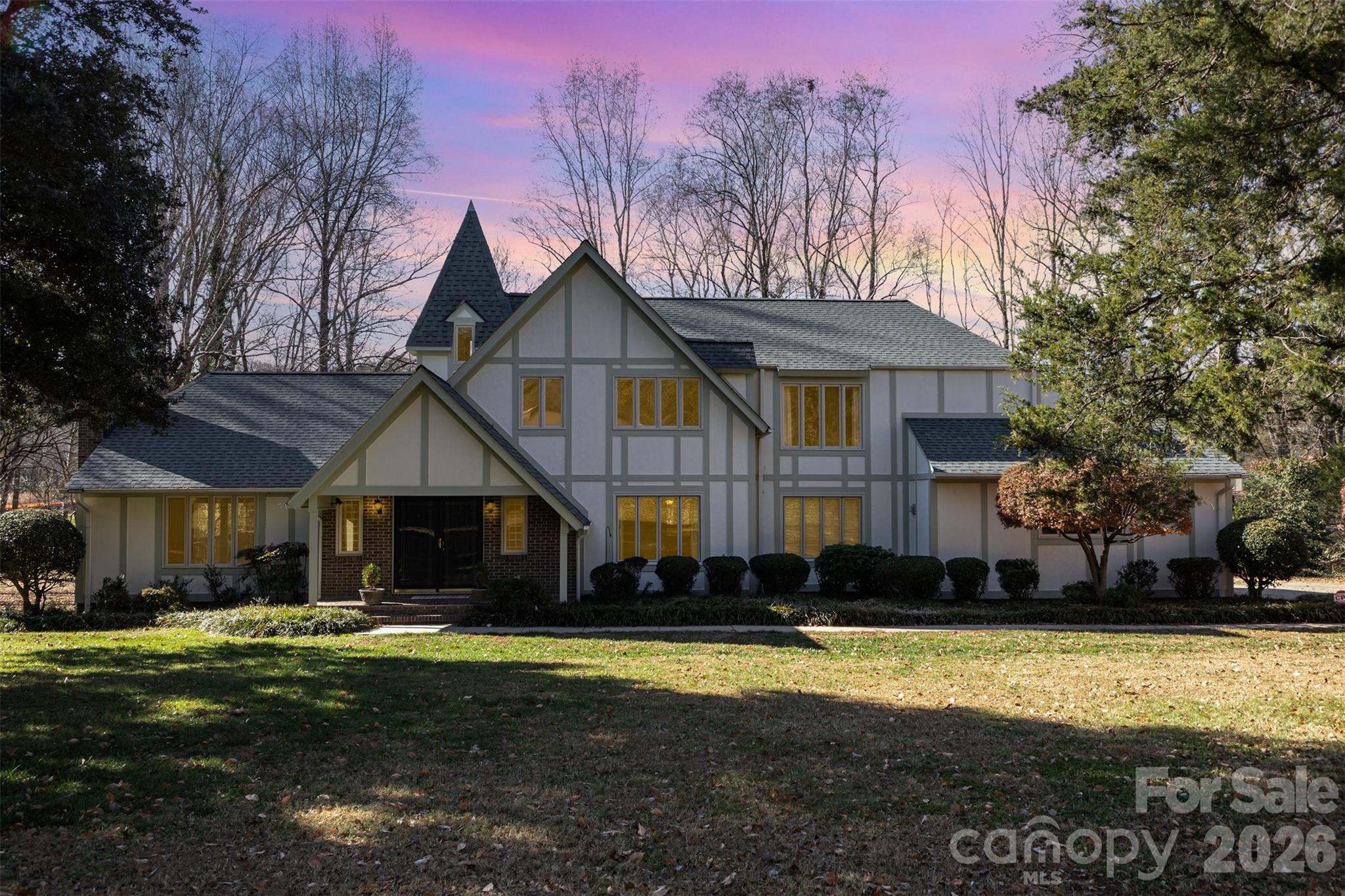 Country Club Gardens - Residential