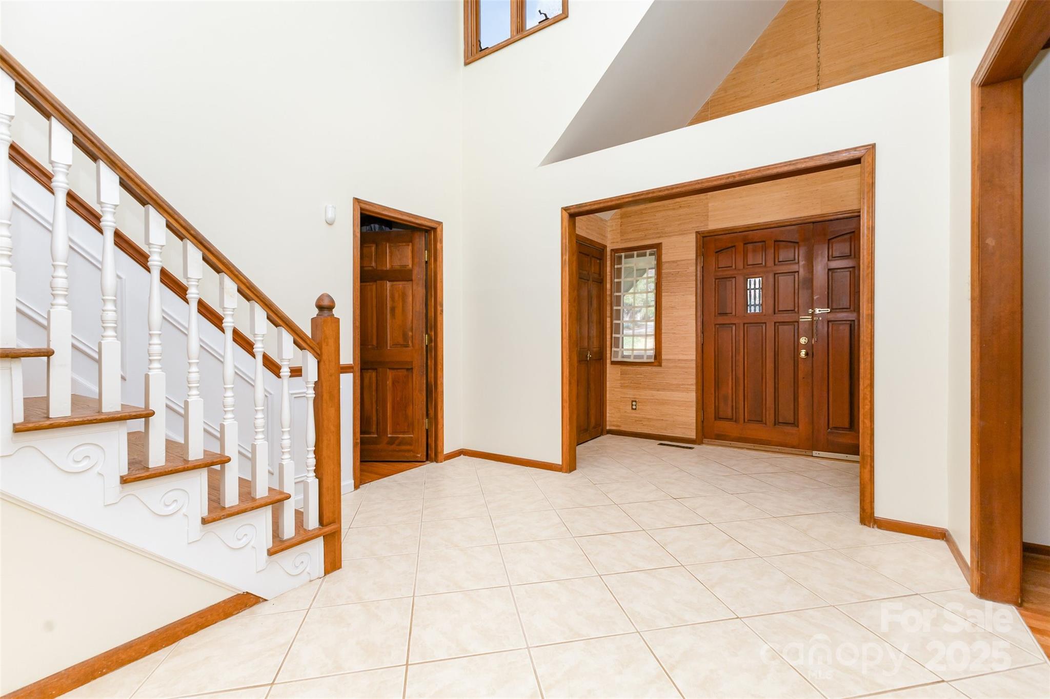 Country Club Gardens - Residential