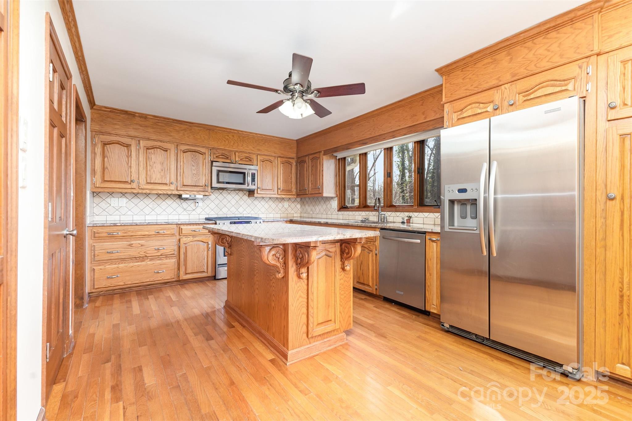 Country Club Gardens - Residential