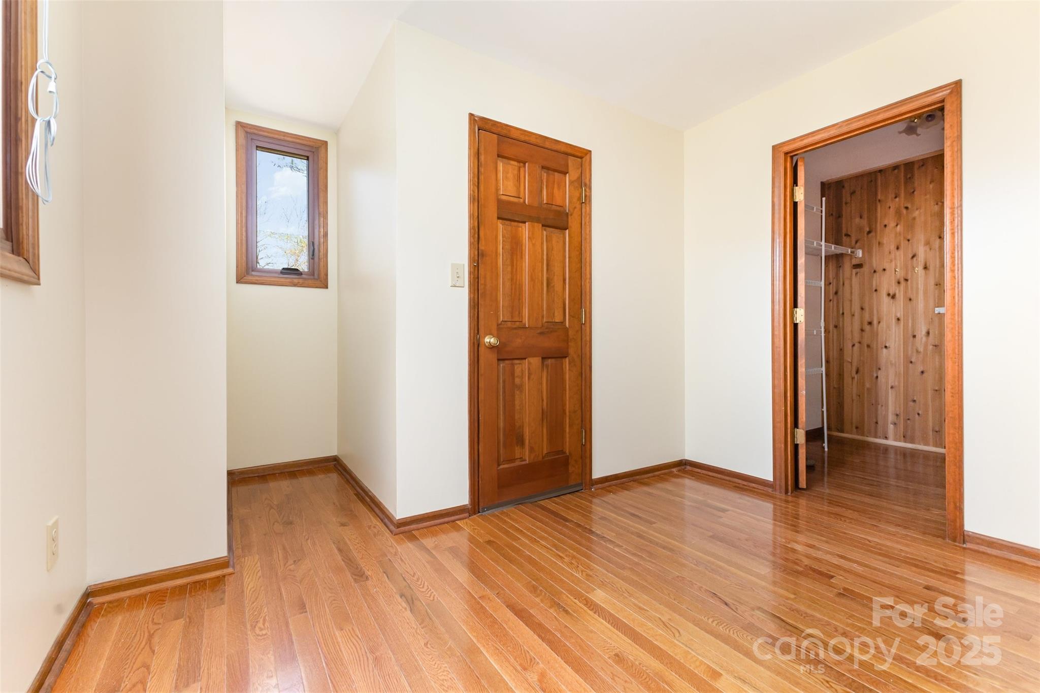 Country Club Gardens - Residential