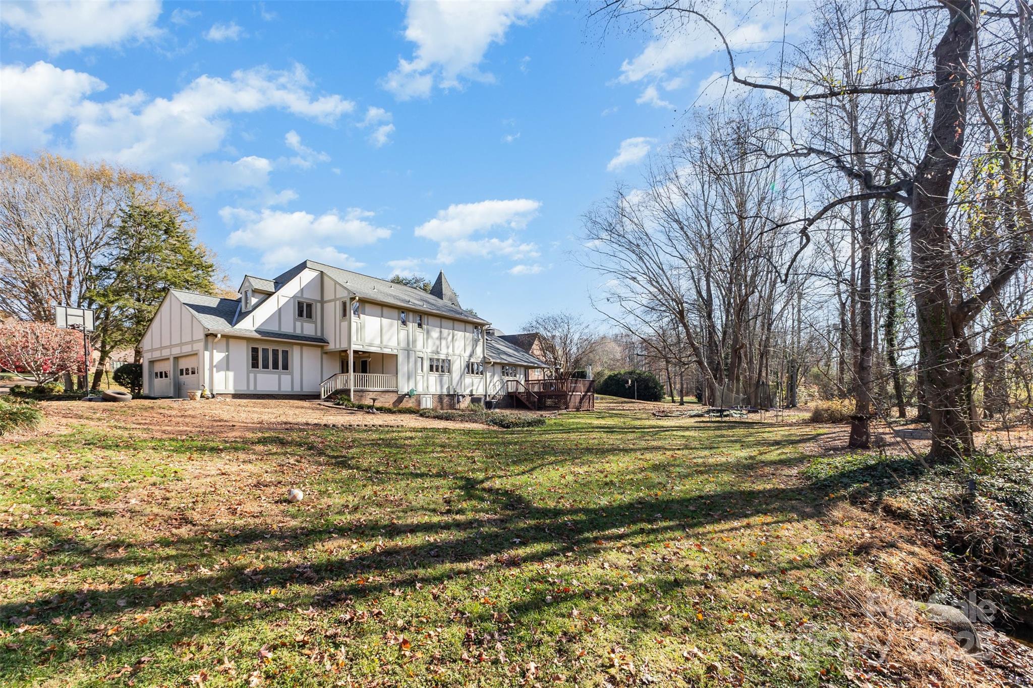 Country Club Gardens - Residential