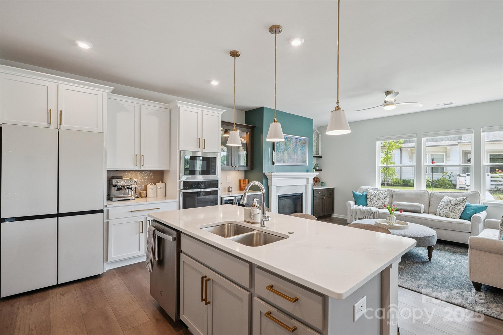 Pennant Square - Residential