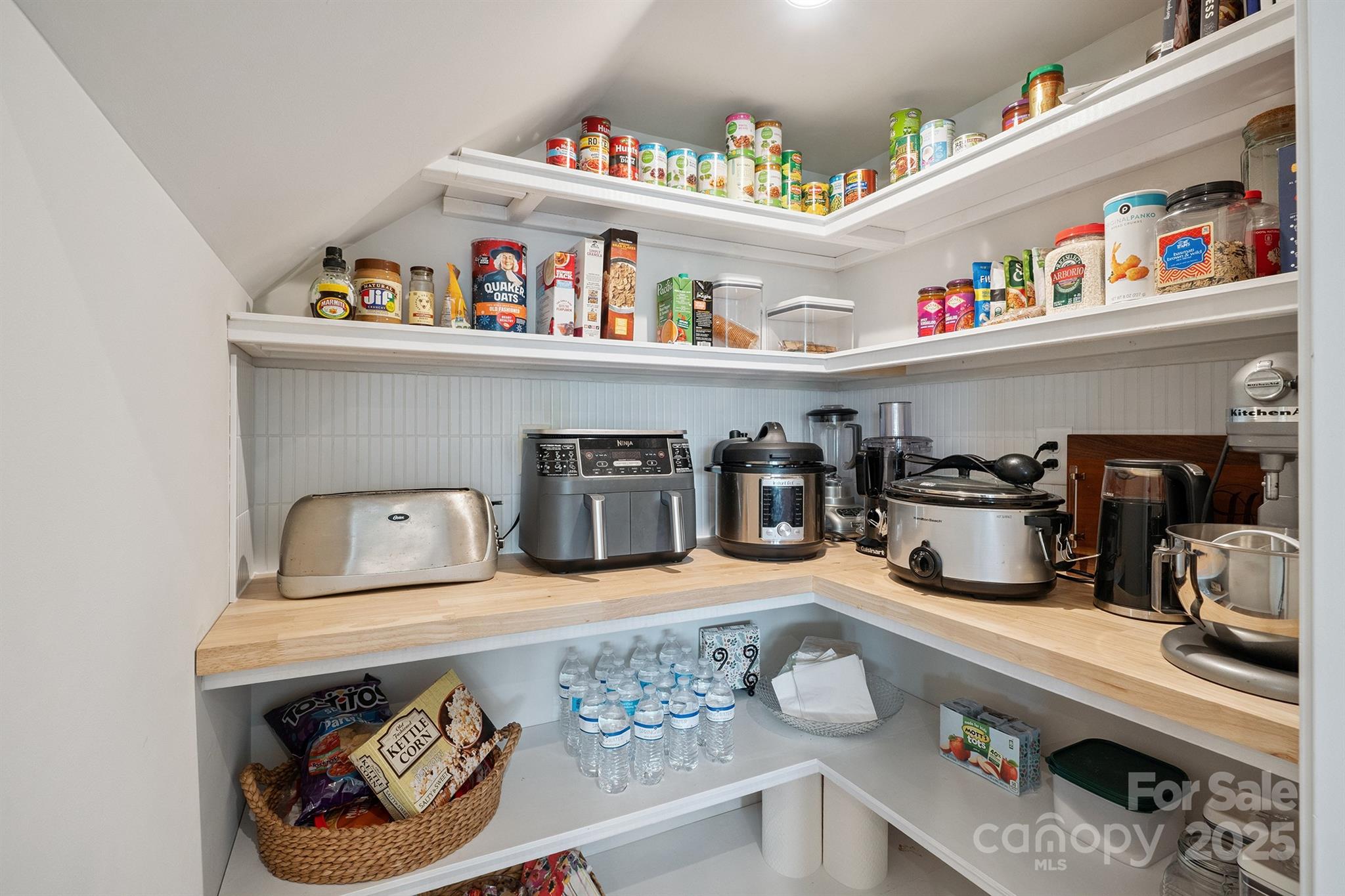 Pennant Square - Residential