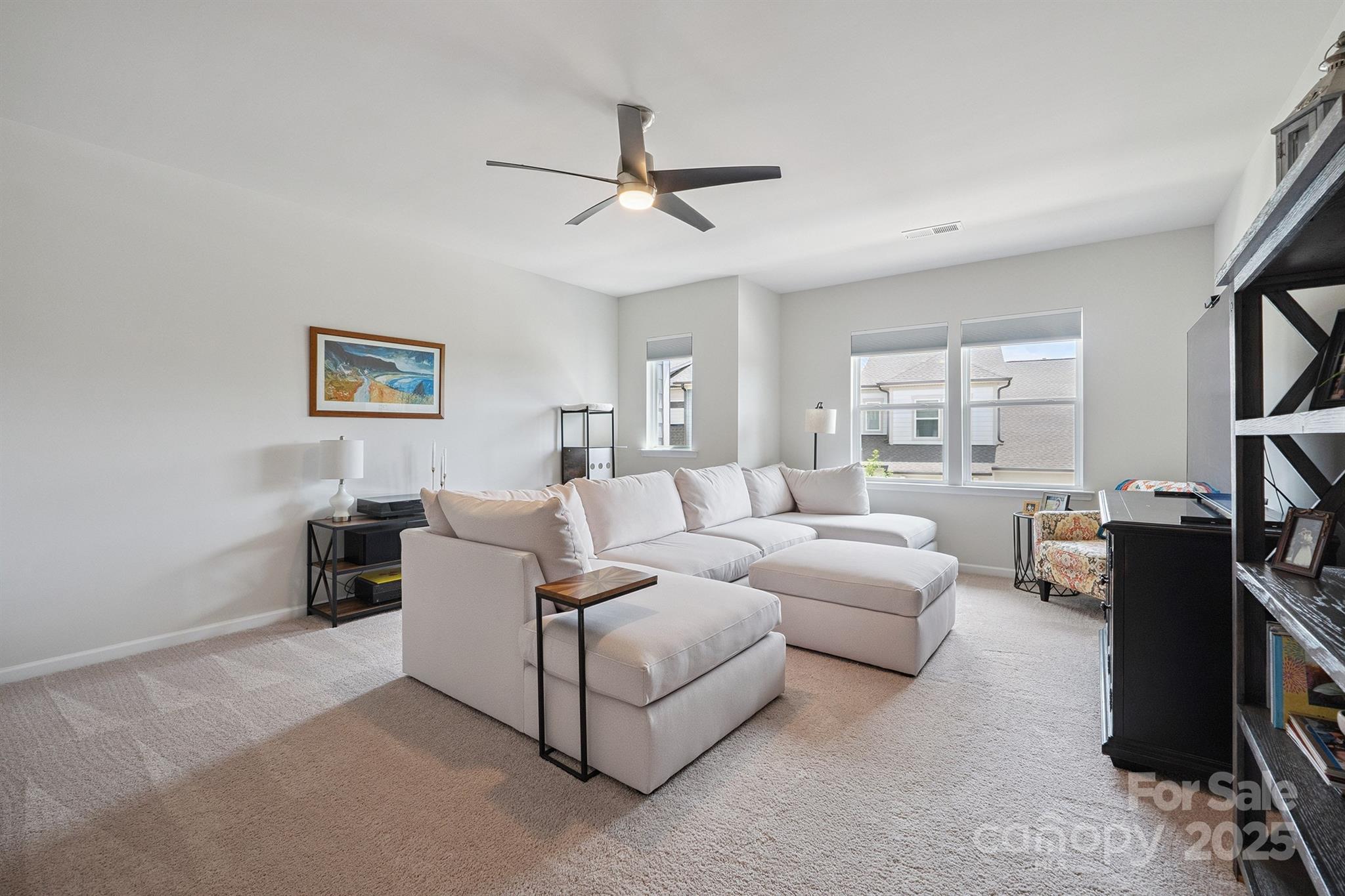 Pennant Square - Residential