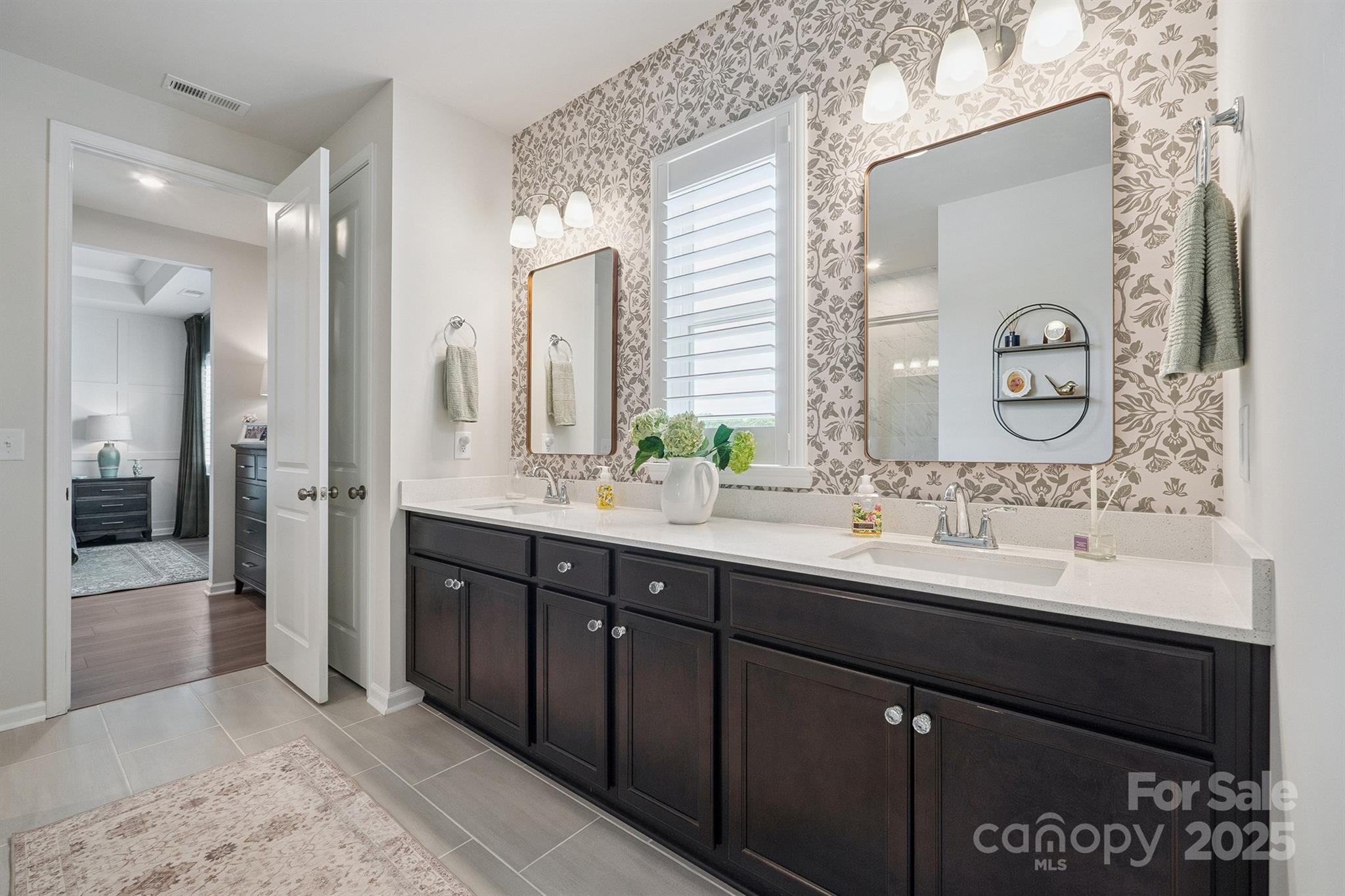 Pennant Square - Residential