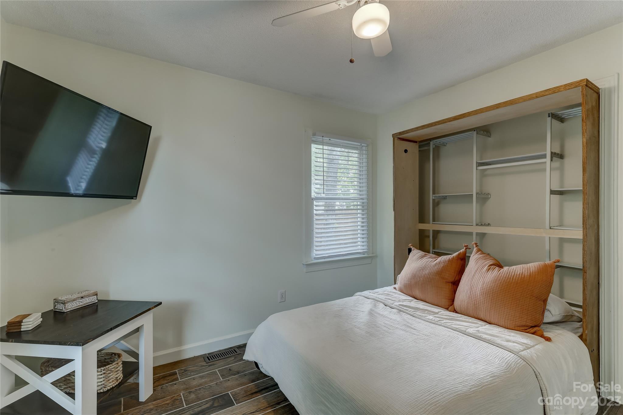 Taylor Oaks - Residential