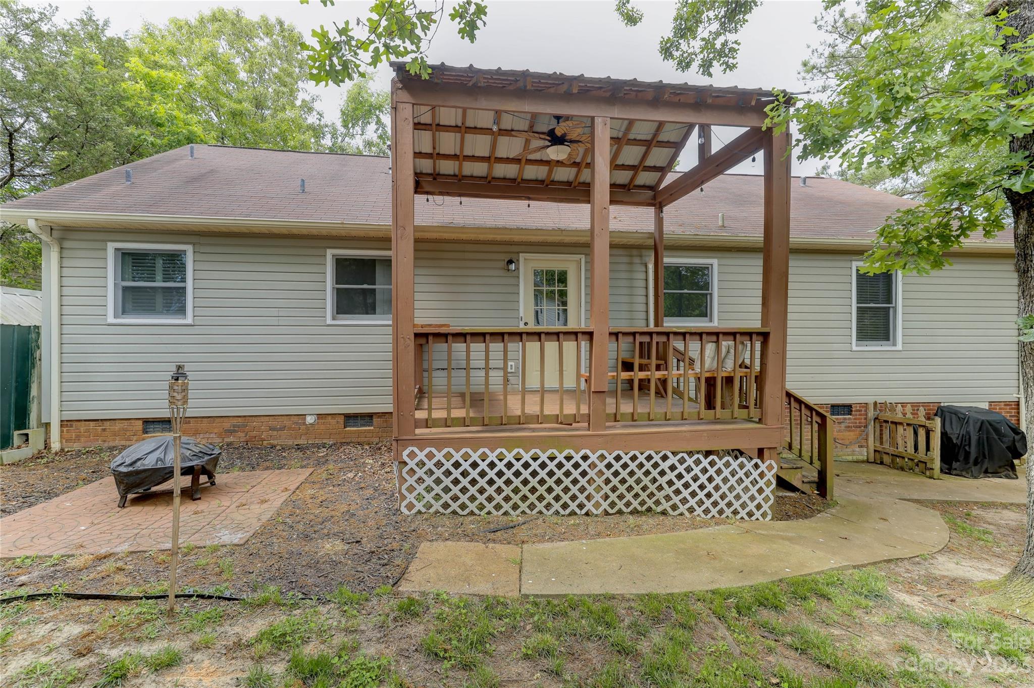 Taylor Oaks - Residential