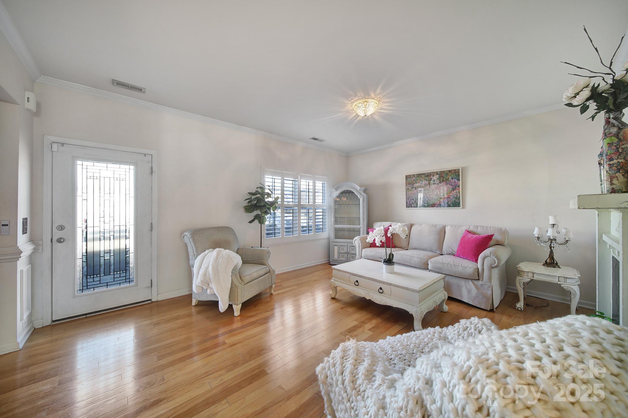 1875 Yellow Daisy Drive