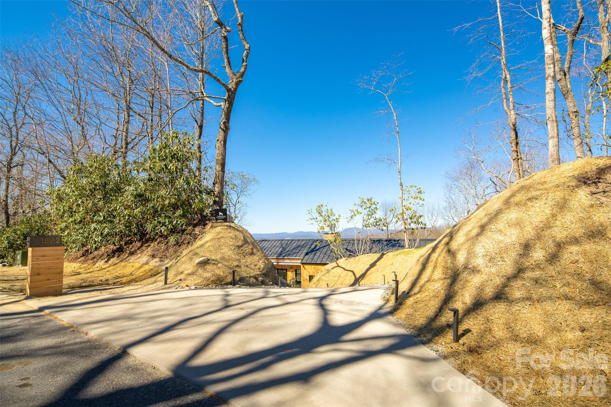 Connestee Falls - Residential